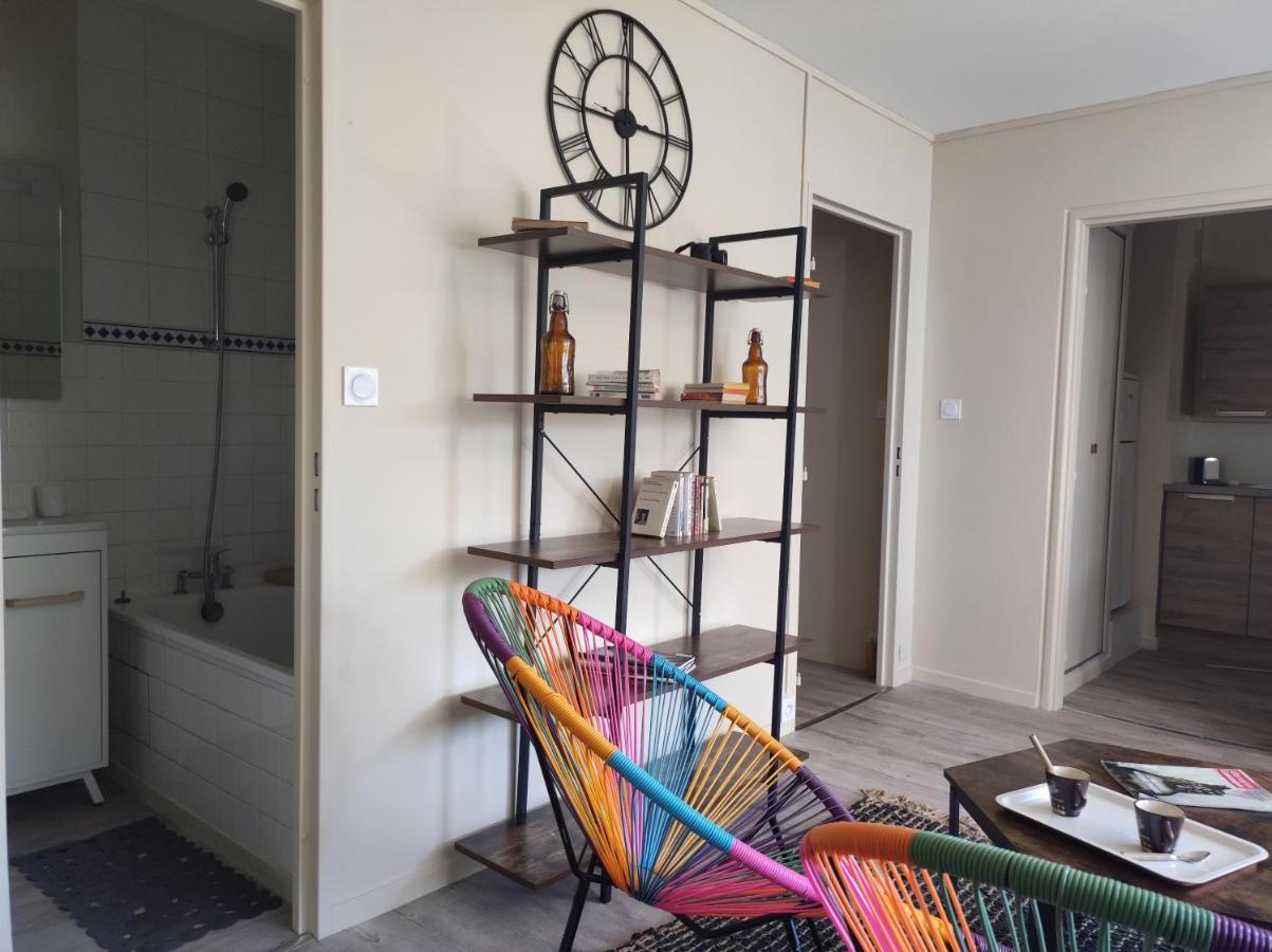 Studio - Meuble Tourisme, Trois Etoiles - 34 M2 Refait A Neuf- Residence Mâcon エクステリア 写真